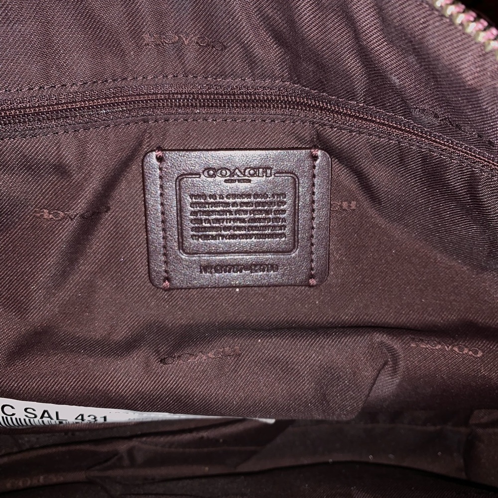 Coach - Picture 2 of 4